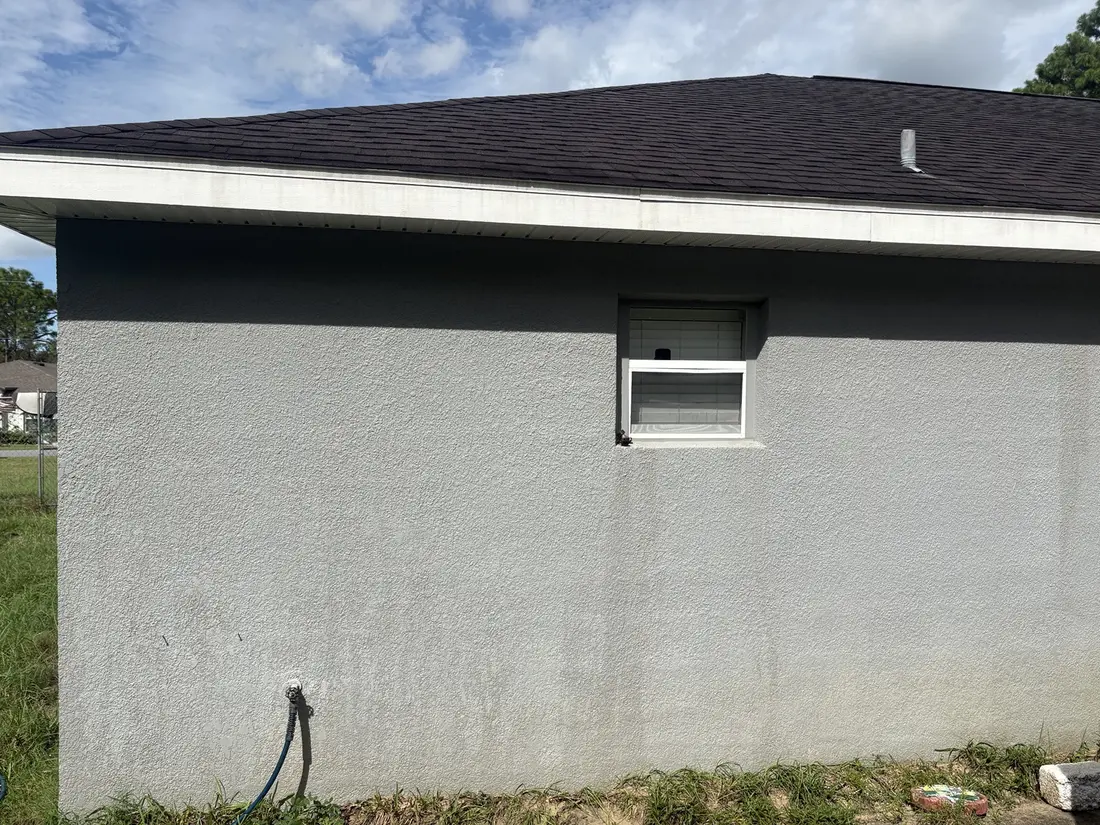 House Wash — Side Wall & Fascia after cleaning